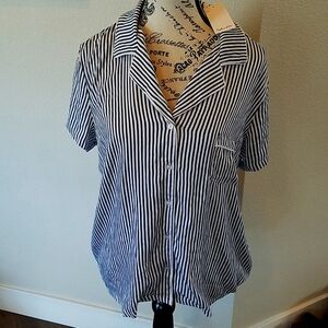 NWT Splendi Vertical Heavenly Stripe M